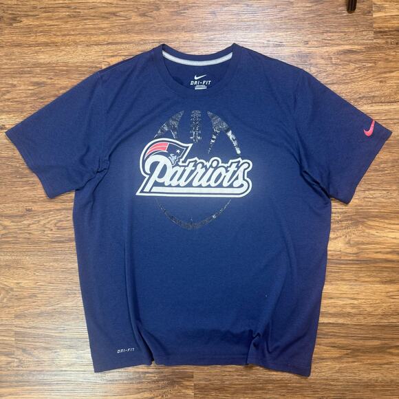 Nike Dri-fit Patriots football sportswear graphic tshirt mens XL - Picture 1 of 7